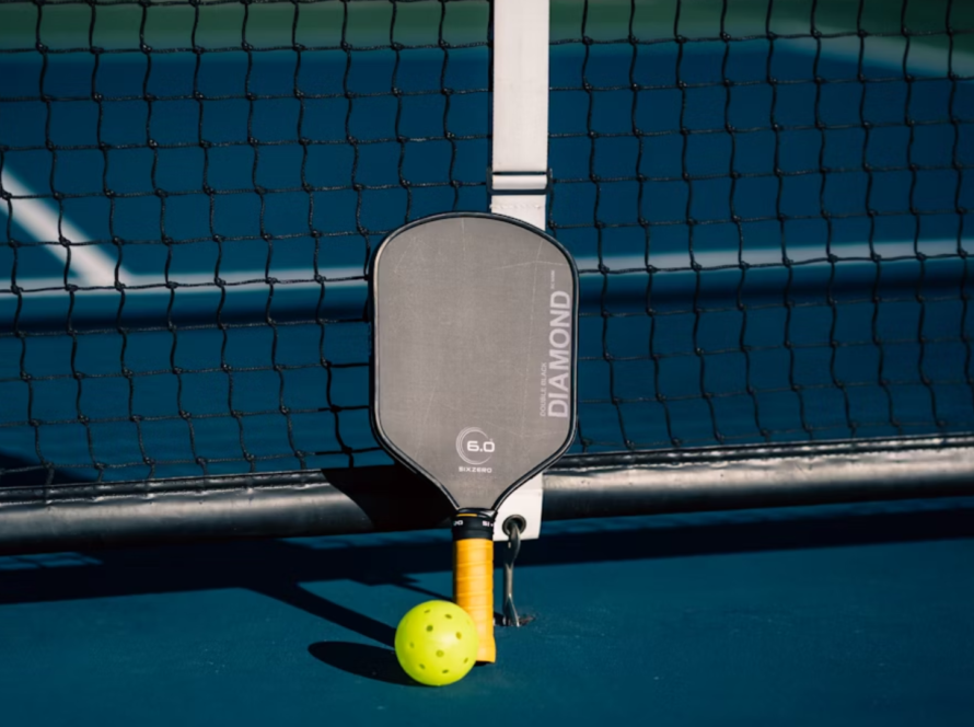 What’s the “10-second rule” for serving and how strict is it?